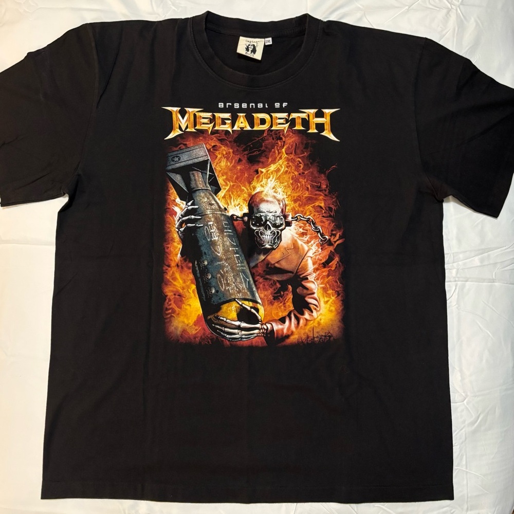 Megadeth Arsenal of Megadeth Black Graphic Tshirt 2XL